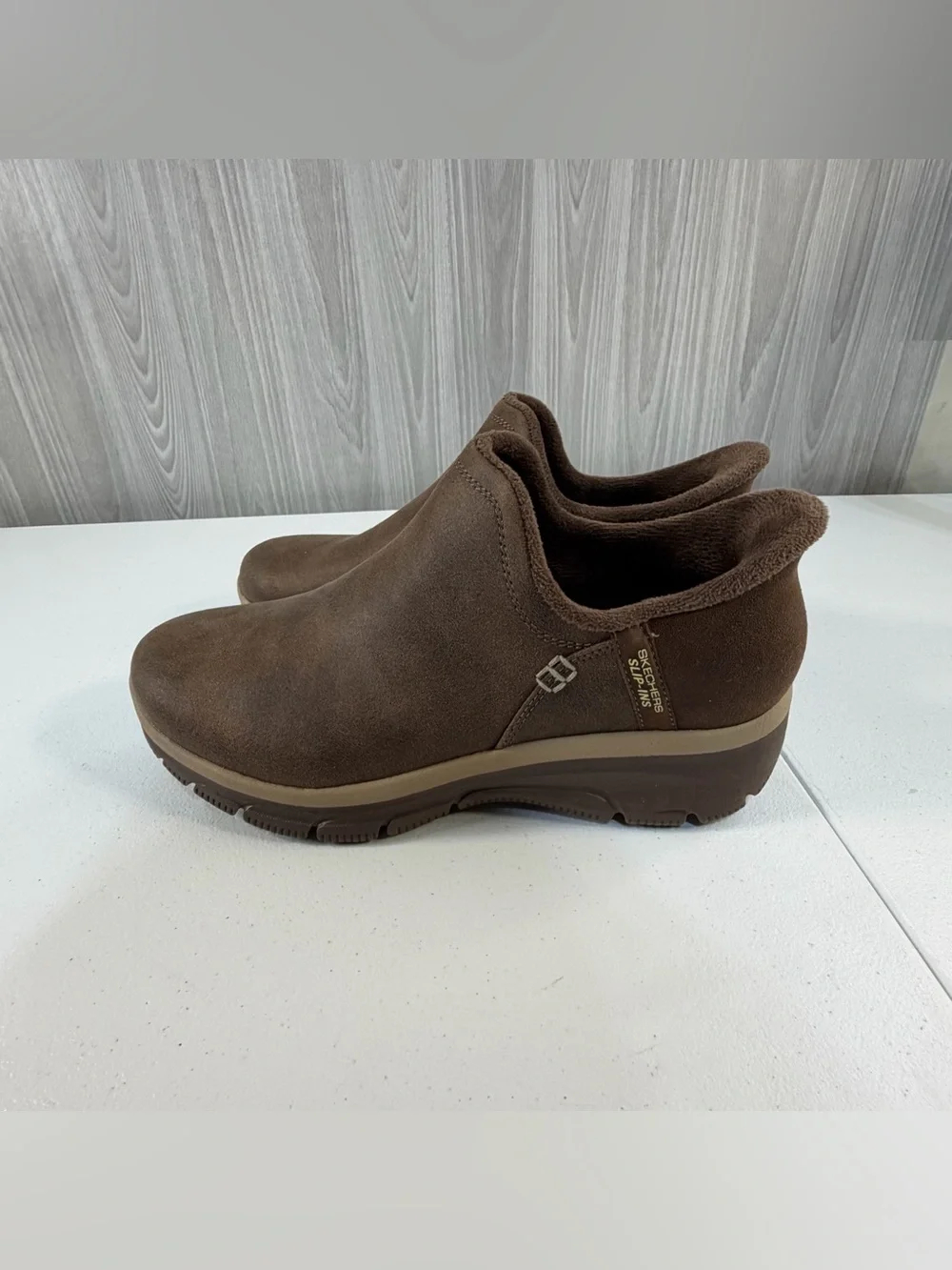 Skechers slip ins